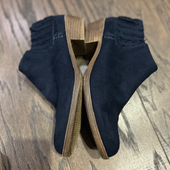 SUGAR Boots - Picture 6 of 12